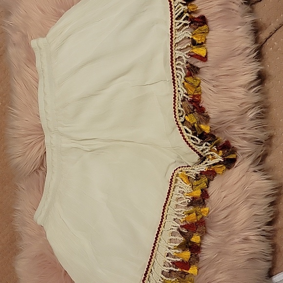Band of Gypsies Bohemian tassel shorts size medium - Picture 3 of 7